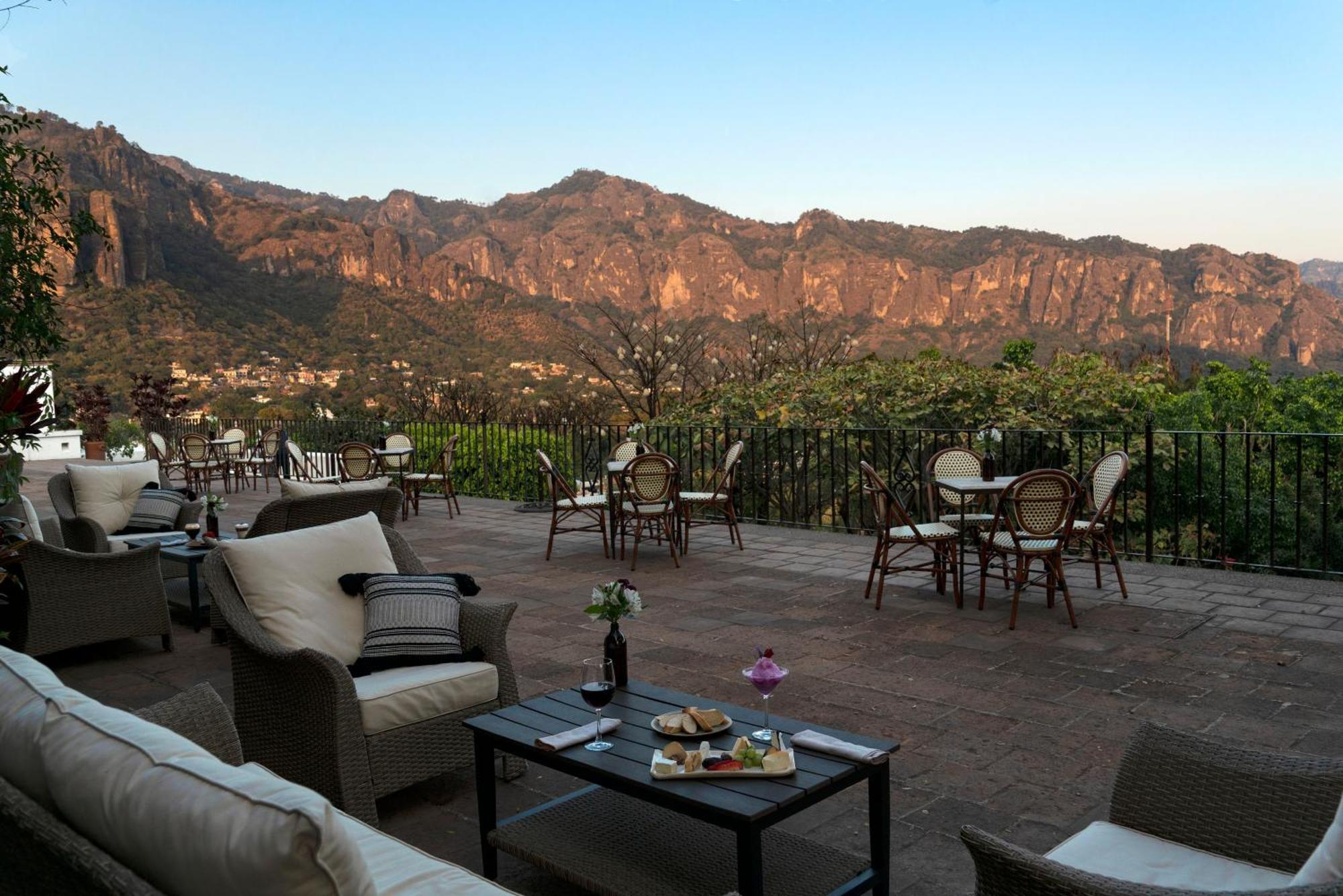 Posada Del Tepozteco - Hotel & Gallery Tepoztlán Dış mekan fotoğraf